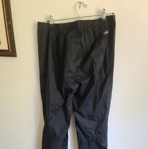 Men's Patagonia slicker pants, size L